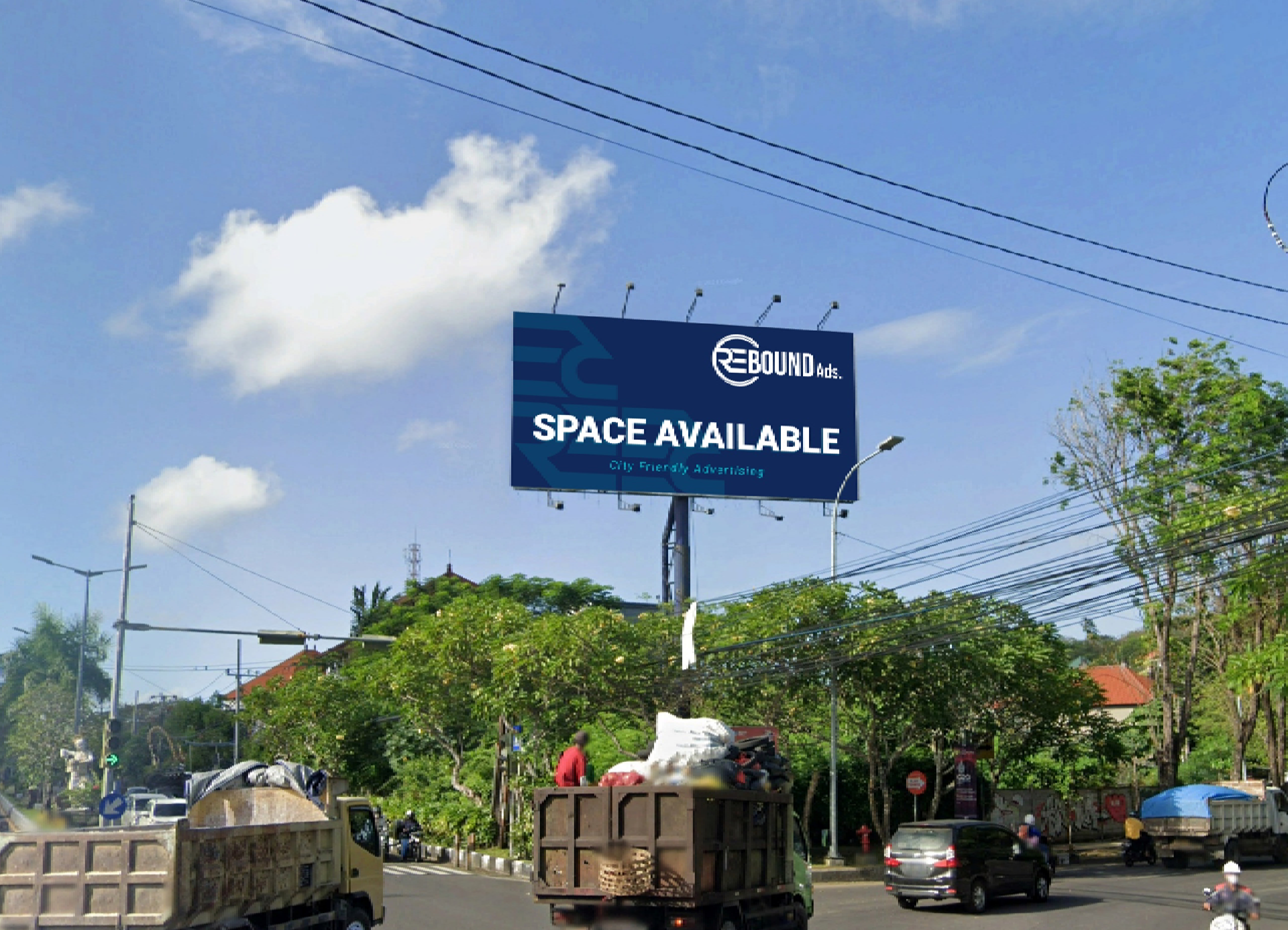 Billboard Rebound Ads di Denpasar Area Bandara Ngurah Rai | Pelajari Perbedaan Billboard Indoor dan Outdoor di Sini