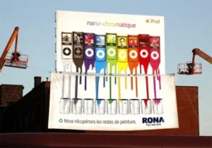 Billboard Rona dan iPhone