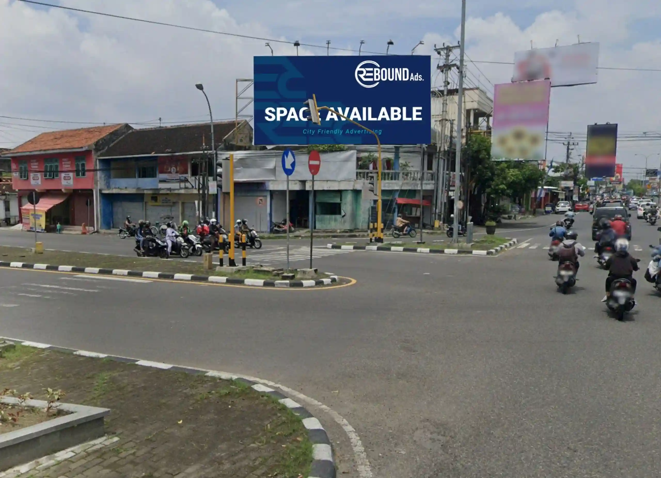 Artikel - Syarat dan Ketentuan Pasang Iklan Billboard yang Wajib Diketahui!