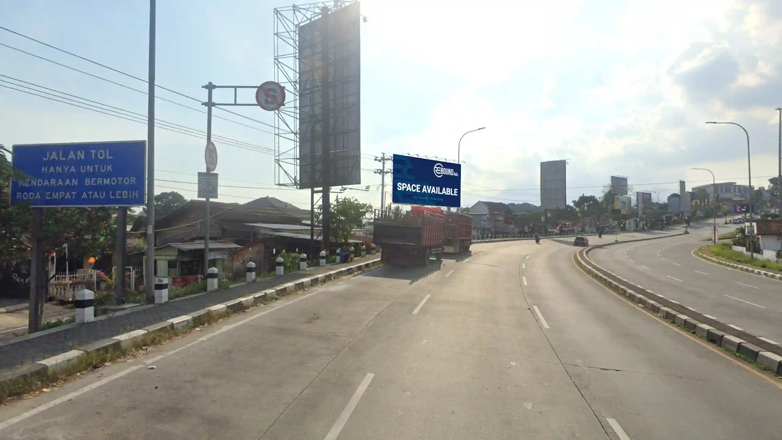 Sewa Videotron Semarang: Lokasi Strategis di Sepanjang Jalur Pantura