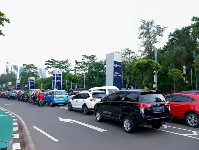 9 Effectiveness of Outdoor Advertising Media in Branding Promotion